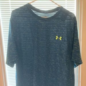 Men’s under armour dry fit shirt